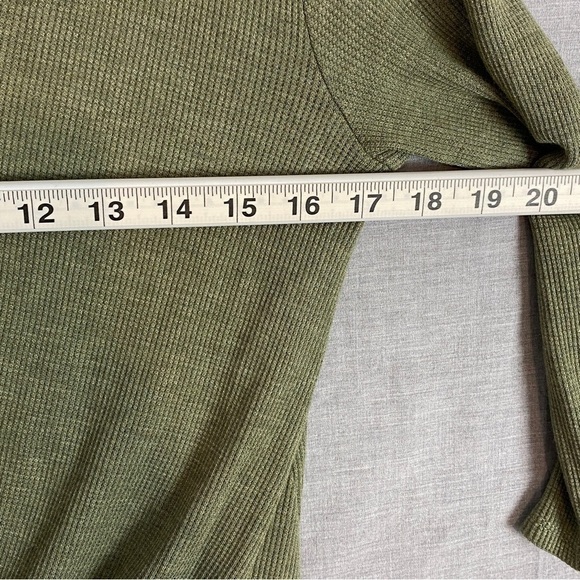 Eddie Bauer Cross Front Thermal Shirt XS Green Three Quarter Sleeve - Picture 8 of 10